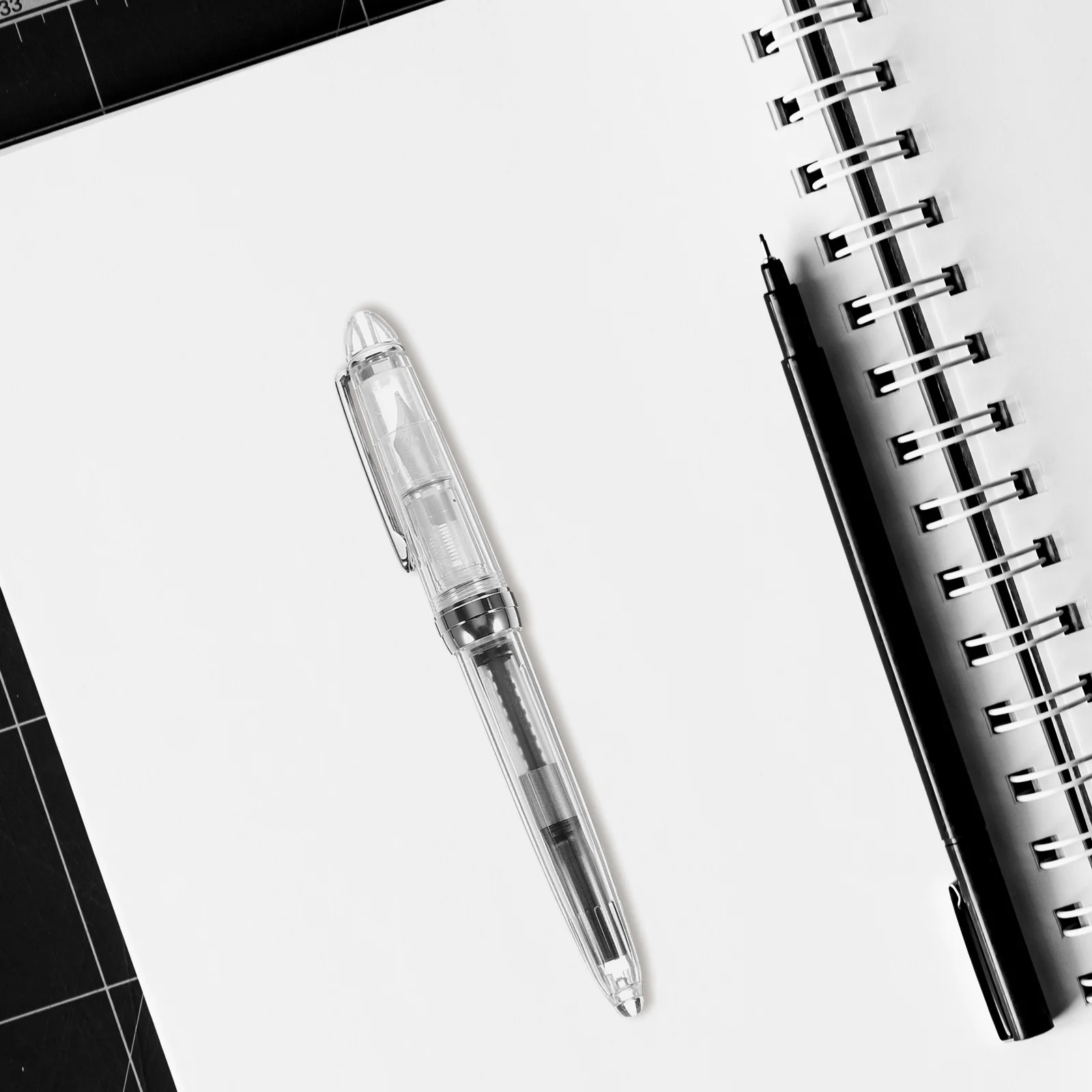 

Inhao Fountain Pen Smooth Writing Clear Ink Absorber Reusable Calligraphy Office School Travel Gift Pen Inhao Fountain Pens