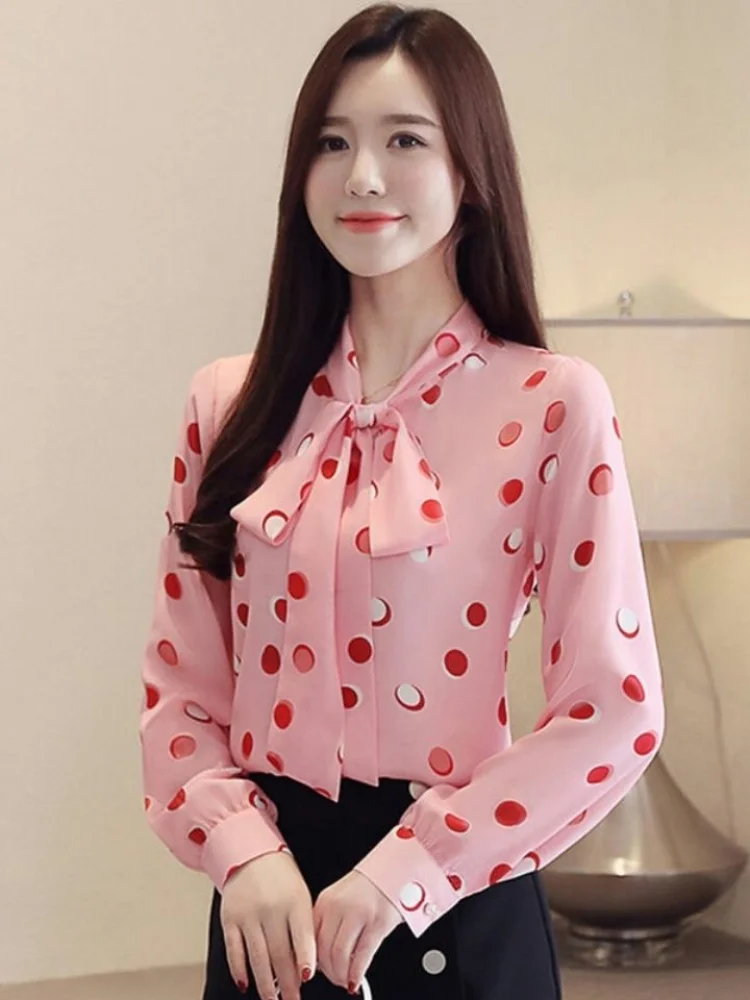 

Fall New Sle Women's irt Pink Heart Print Chiffon Top Bow Design Simple Korean Sle Faion Sensation ort Sve