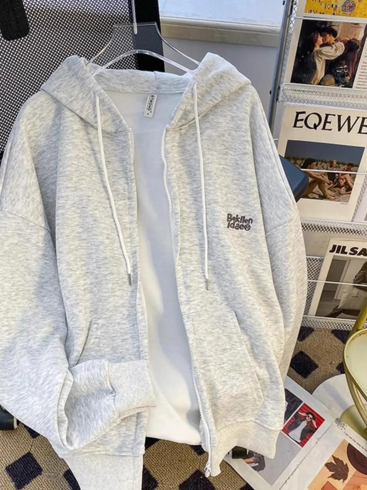 جديد خريف وشتاء 2024 مقاس كبير جدًا 300 Pou مطبوع عليه حروف مع قلنسوة للرجال سترة فضفاضة مفتوحة للزوجين Jaet Street Sle #2