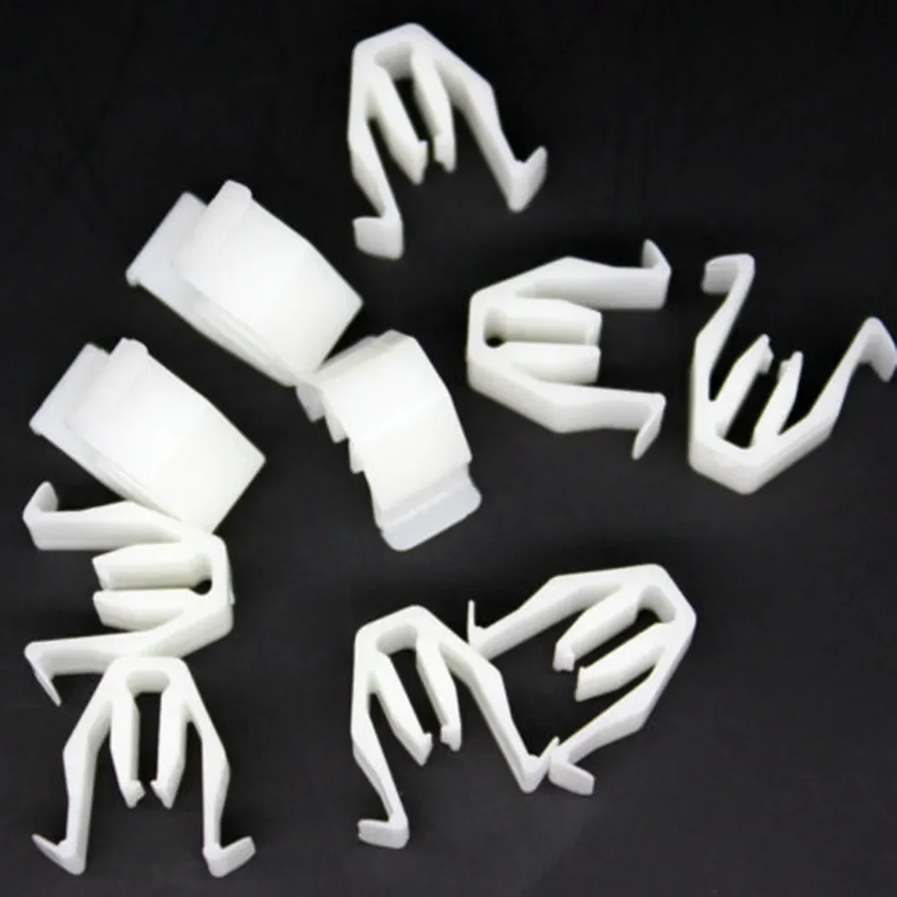 Newest Plastic Car Clips 09409-08326 20pcs For Toyota & Suzuki Jimny Sienna Swift Parts Car Accessories