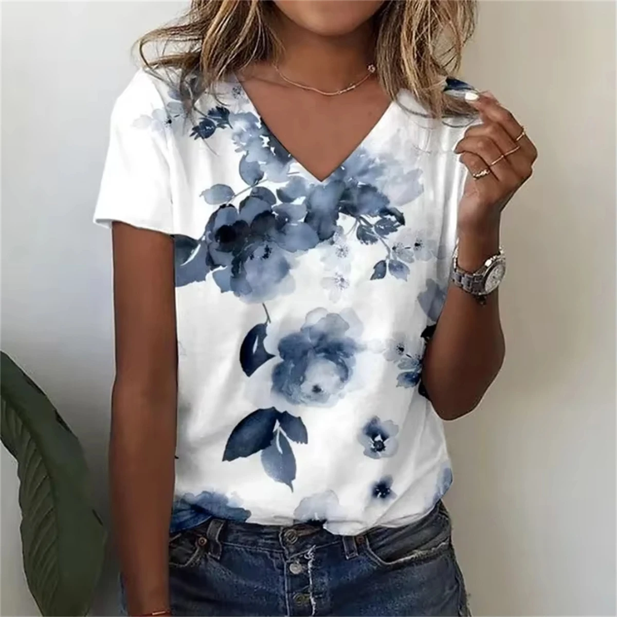 

Summer Simple Flower 3D Print T Shirt Women V-Neck Tees Y2k Tops Streetwear Harajuku Oversized T-Shirts Woman Casual Clothing