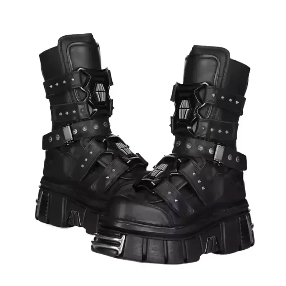 Nuevas botas de motociclista de cuero genuino para hombre, estilo punk con detalles metálicos, plataforma media caña, botines de cowboy occidentales negros de diseñador para hombre