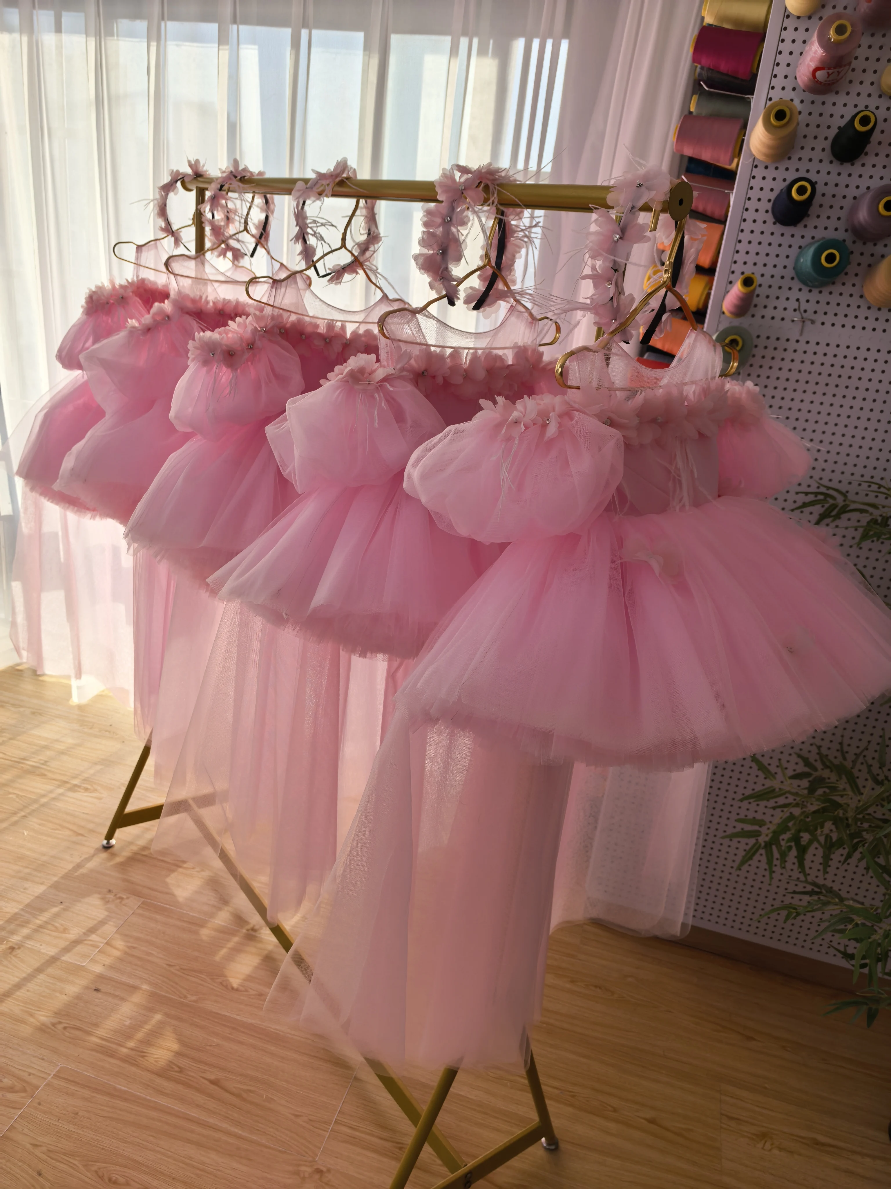 Pink Princess Dress for Girls Sweet Fairy Birthday Puffy Mesh Cauchy Style Children's Small Tail Dress