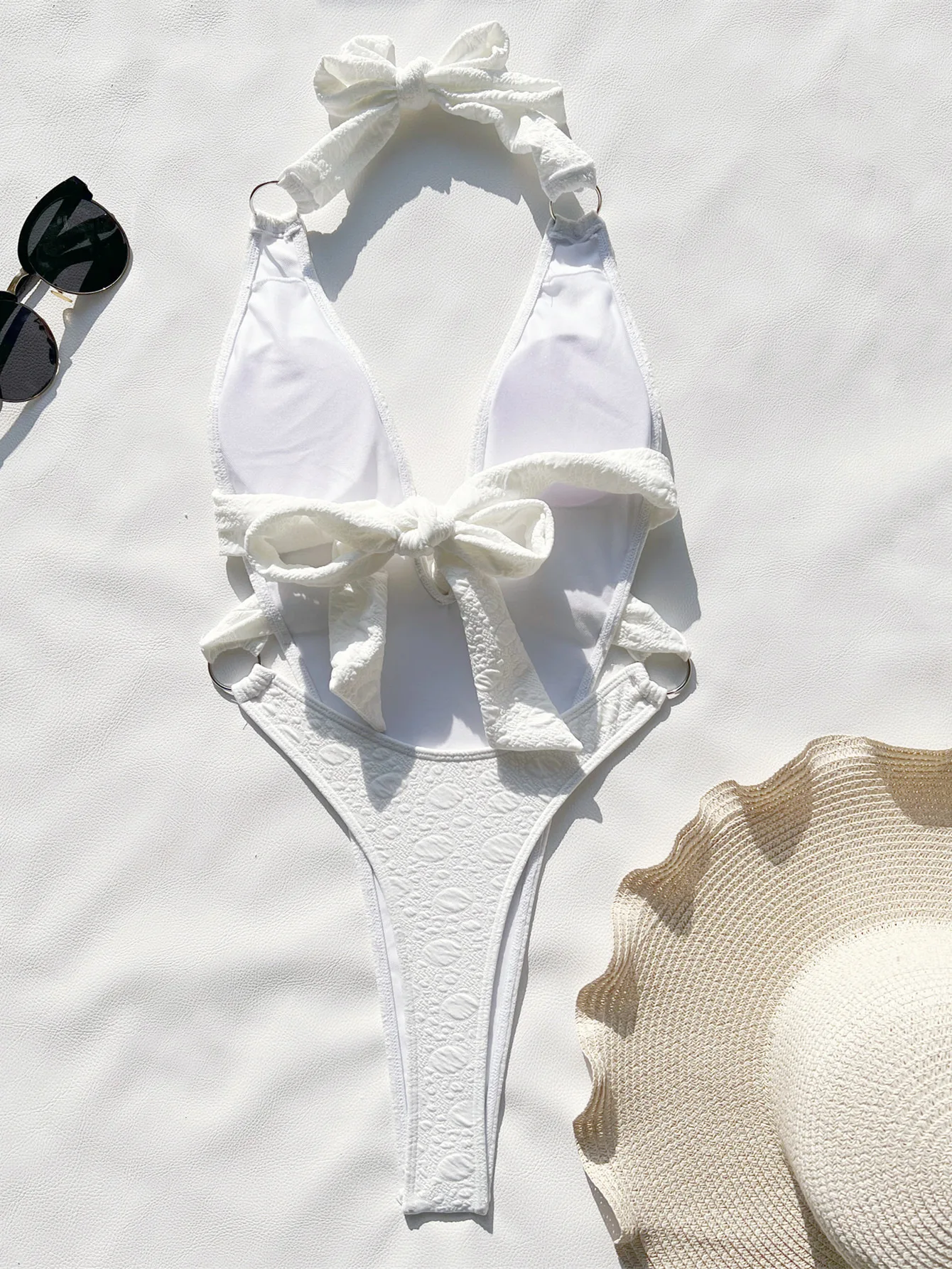 2025年夏 レディース ホワイト リブ編み水着 セクシー バックレス ホルターネック レースアップ 水着 ディープVネック ワンピース水着 ビーチウェア 水着