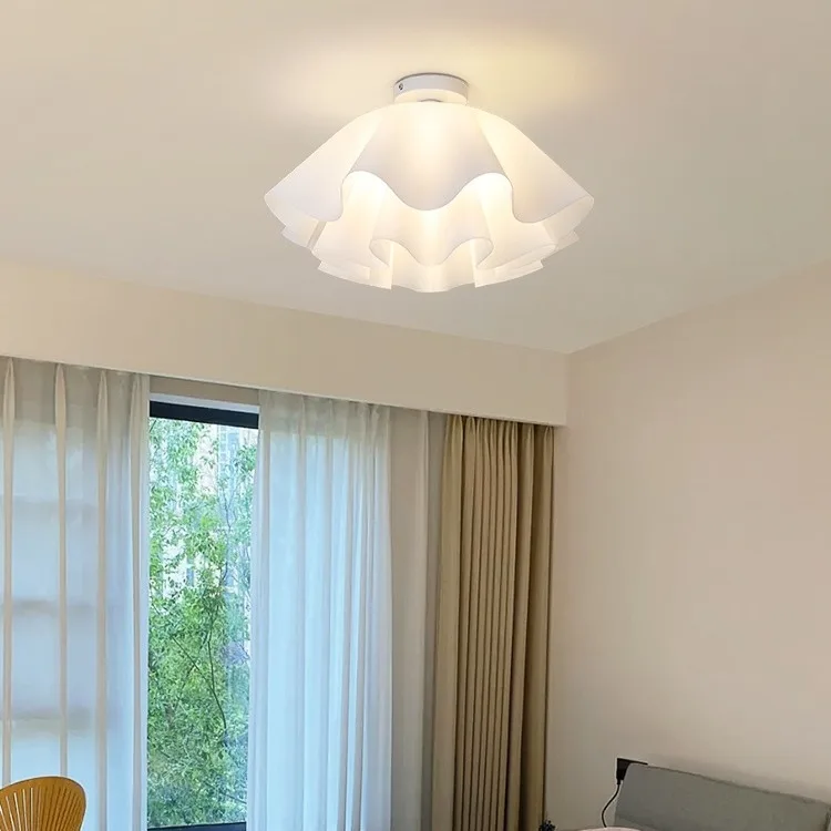 

Скандинавский модный белый потолочный светильник, минималистичная цветочная люстра для спальни, гостиной, современного декора