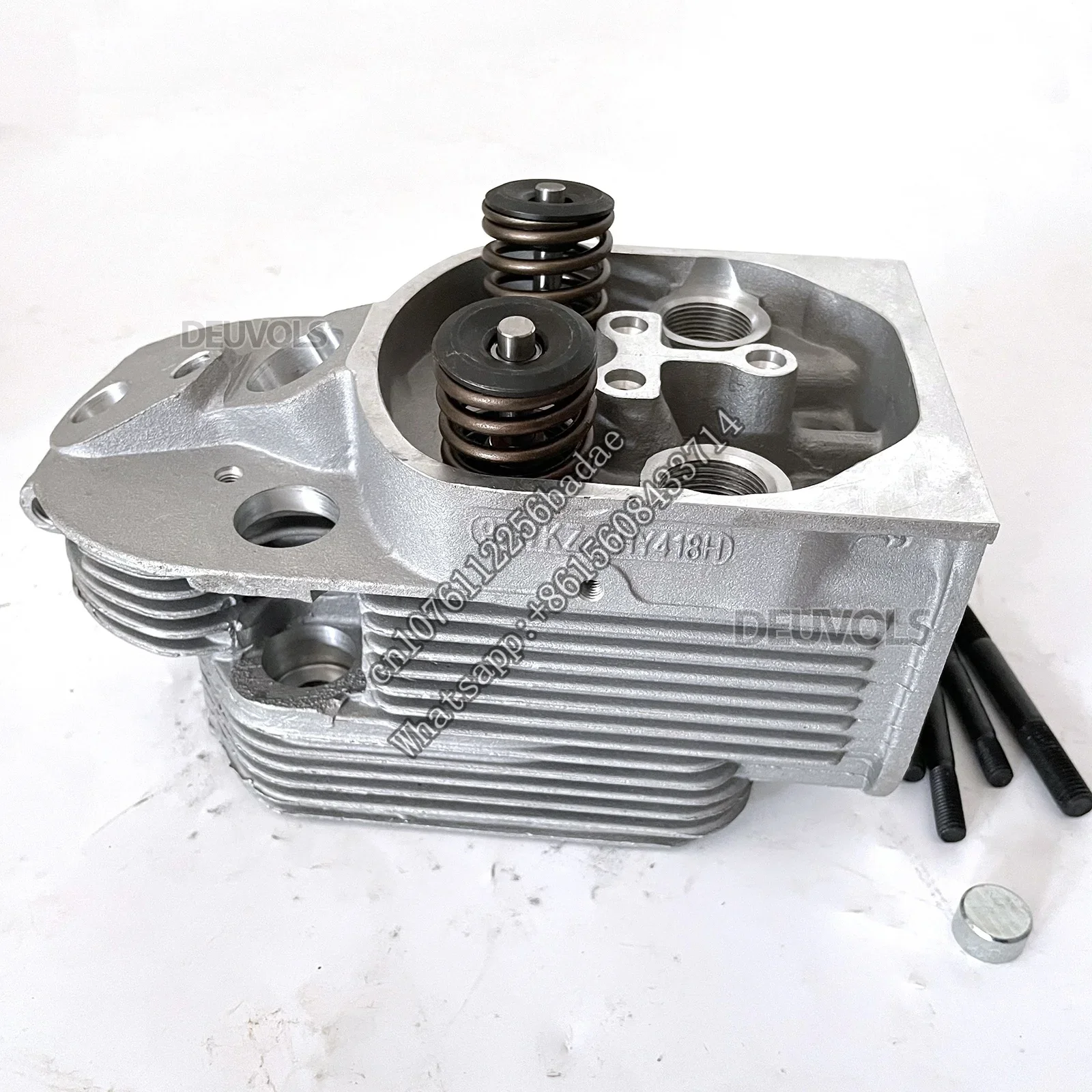 

Manufacturer Cylinder Head Assy 04230613 for DEUTZ FL912 FL913 Diesel Engine