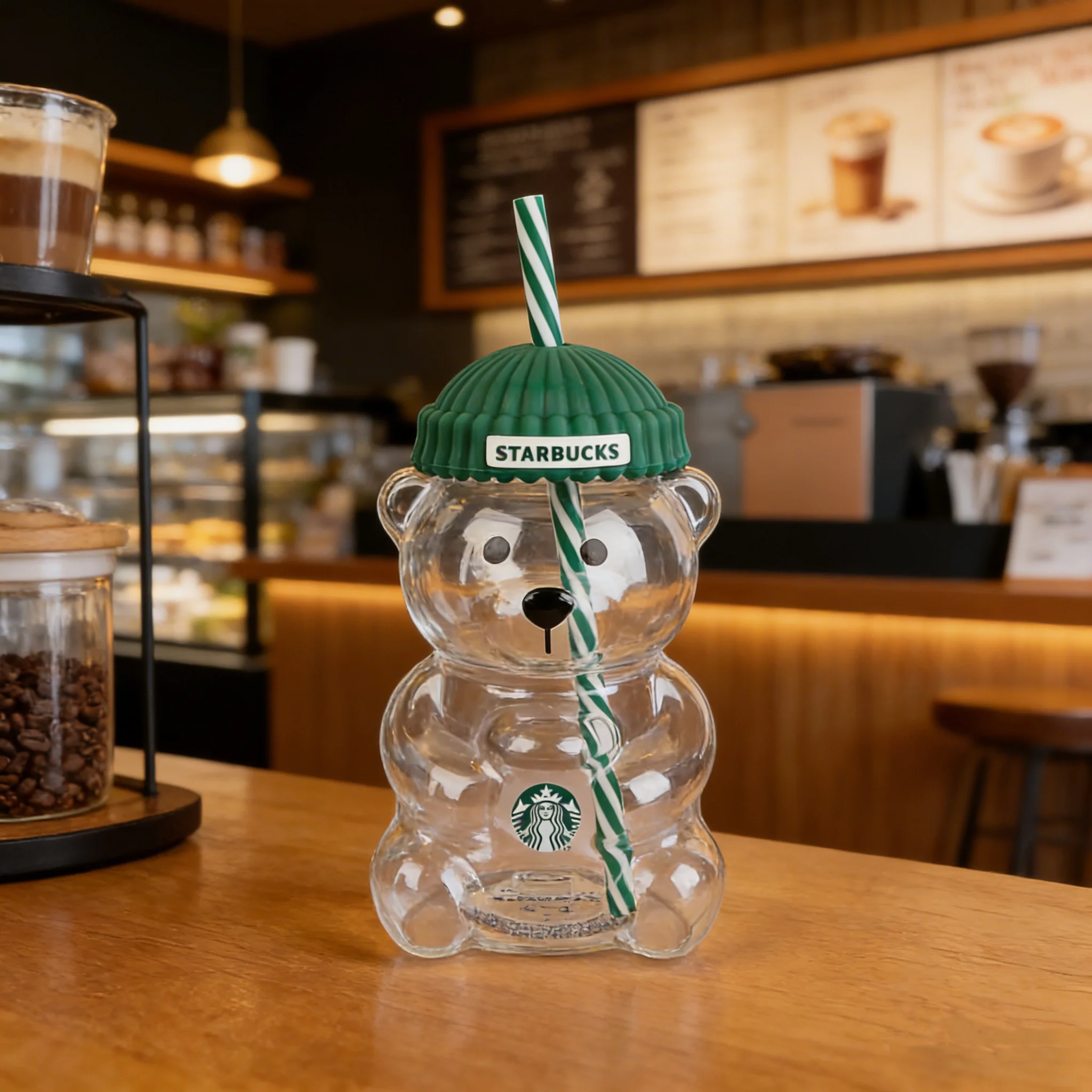 Copo de Água Starbucks Cute Bear 591ml, Copo de Vidro Transparente com Tampa de Silicone de Grau Alimentício e Canudo Ecológico, Ótimo Presente para Feriados