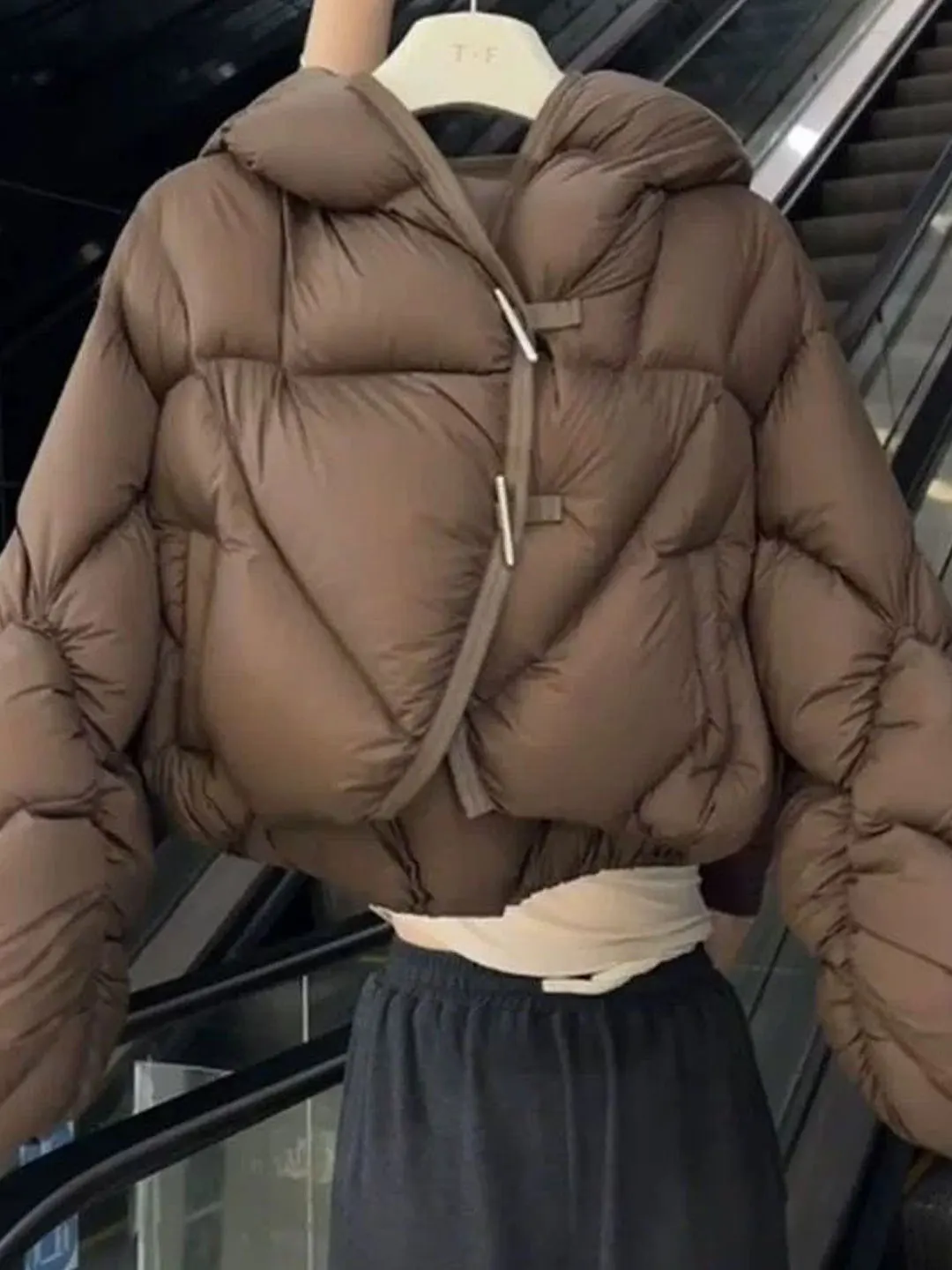 

Уникальная белая хлопковая женская зимняя куртка-пуховик с высоким воротником, на молнии, с длинными рукавами, премиум-класса