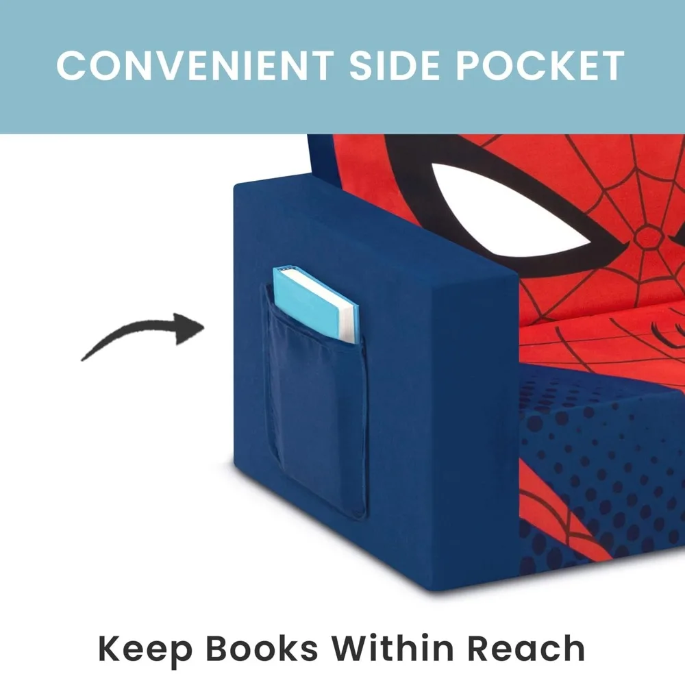 Sofá infantil com tema Spider-Man