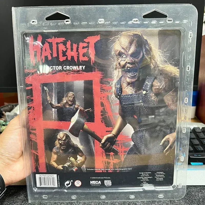 New Genuine First Edition Neca Swamp Demon Victor Short Handle Axe Cloth Action Figure Collection Model