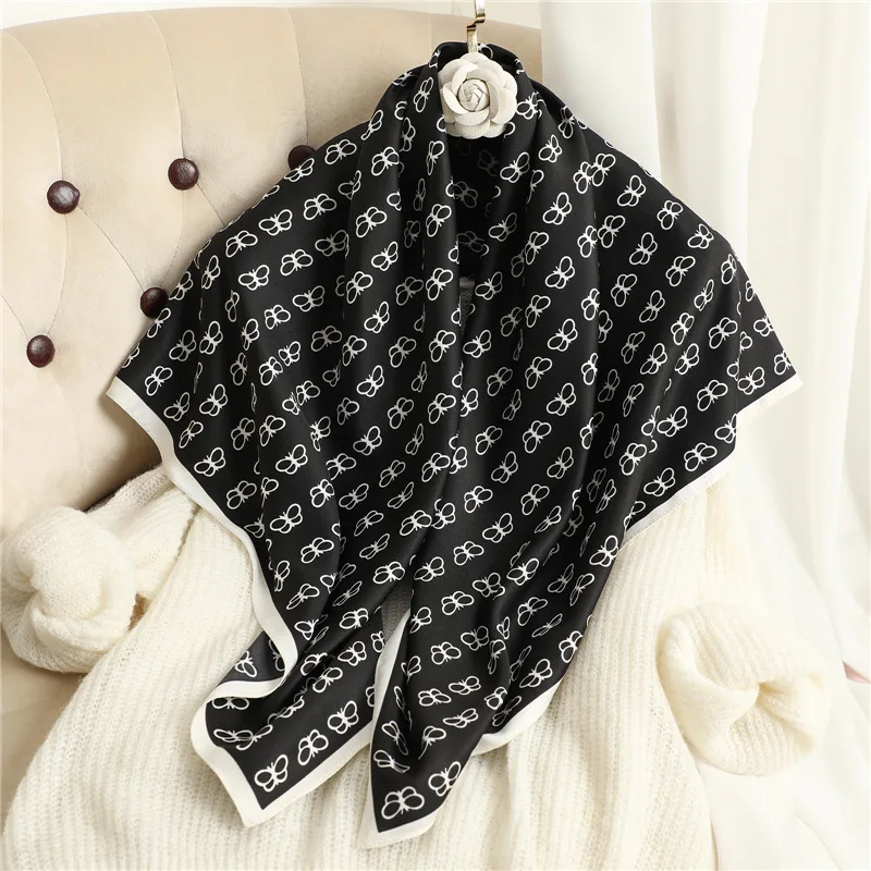 Spring Summer Luxury 90X90cm Simple Sunscreen Square Bandanna Fashion Kerchief Female Silk Scarves Fashion Shawl Foulard Hijab