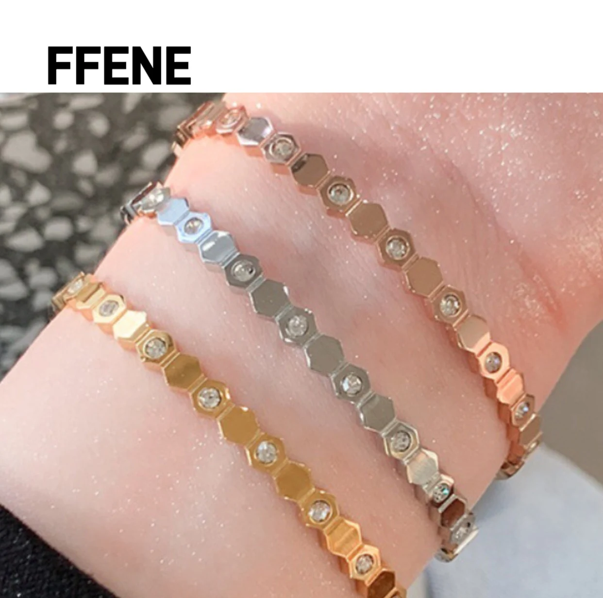 

Couple high-end luxury bracelet for women, titanium steel bracelet for women, high-end simple ring bracelet for women, wristband