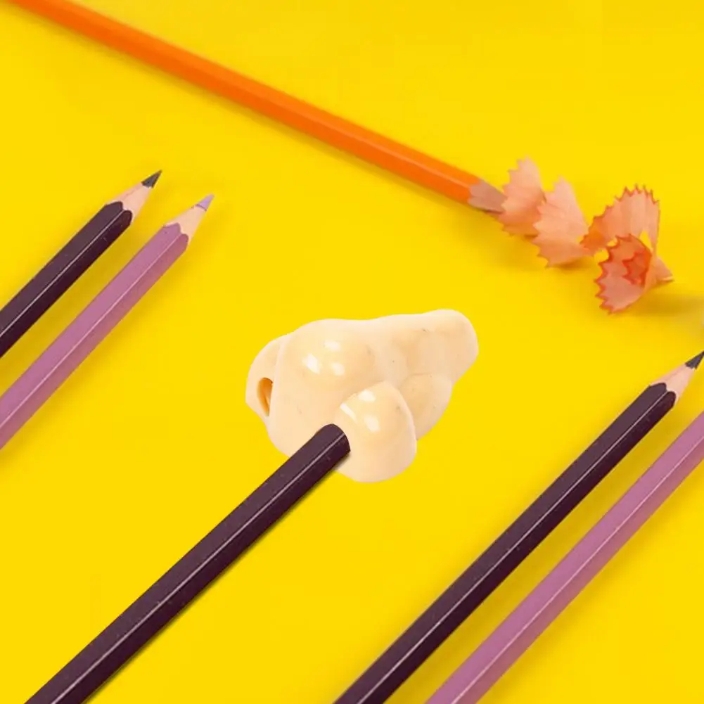 Novelty Pencil Sharpener Realistic Funny Nose Pencil Sharpeners Compact Size Portable Novelty Pen Sharpener for School