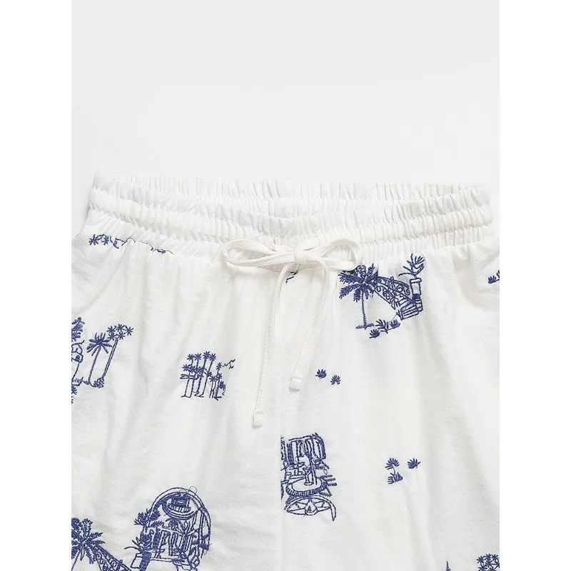 TRAF ZR Beach Cruise Shorts for Women Mid Rise Elastic Waist Hot Pants Embroidery Cute  Female Shorts 2024 Summer COTTON