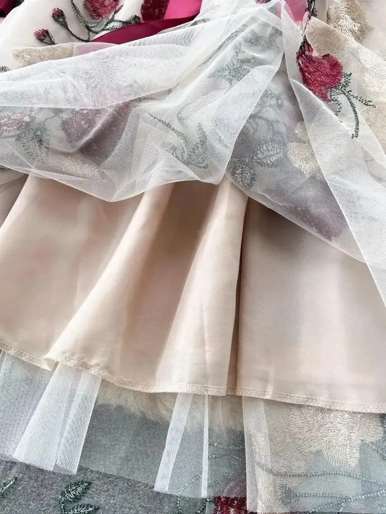 New Autumn Women Long Lantern Sleeve Dot Tulles Midi Dress French Celebrity Knitted Splicing Floral Embroidered Mesh Vestidos