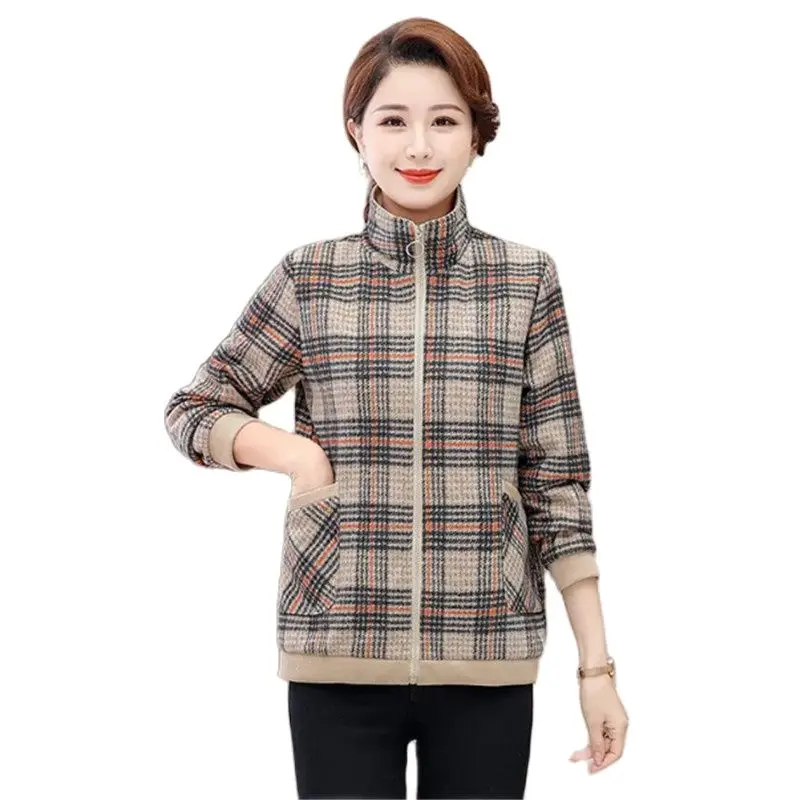 

Spring Autumn Short Casual Jacket Women 2023 New Loose Lapels Coat Thicken Plaid Tops Fashion Pocket Zipper Outerwear Female 5XL