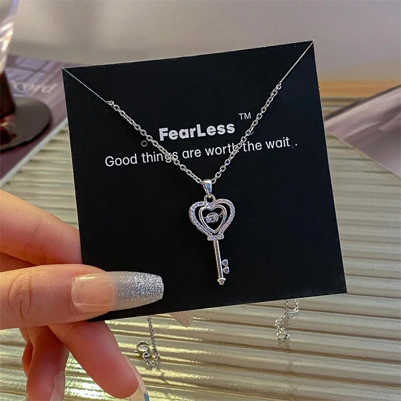 Fashion Cute Heart\'s Only Door Key Necklace Personalized Vintage Love Smart Star Girl Clavicle Pendant Charm Party Banquet Gift