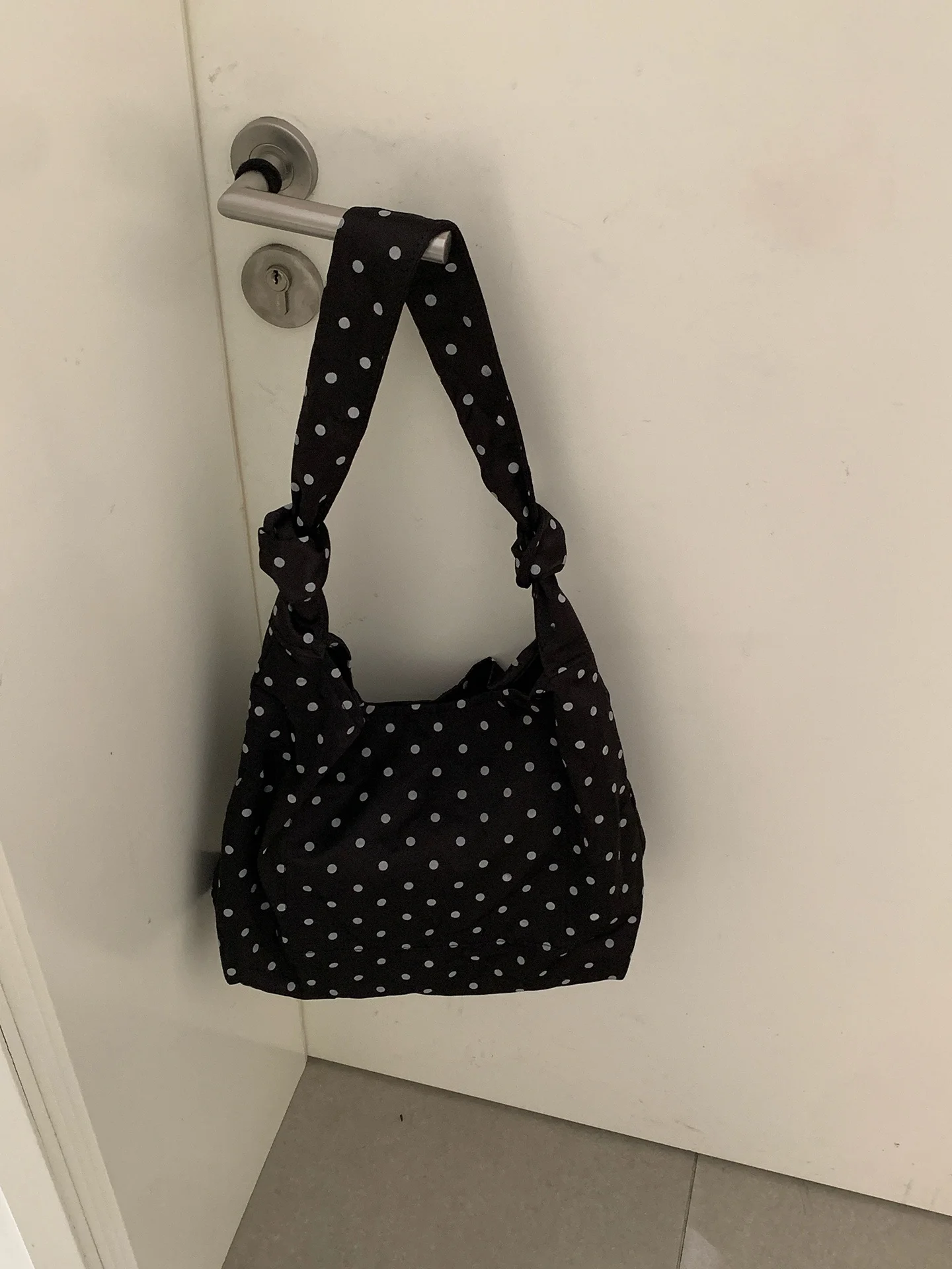 

Женская сумка через плечо Kwan Retro Bla в горошек, повседневная универсальная большая сумка-тоут, корейская мягкая сумка Sle