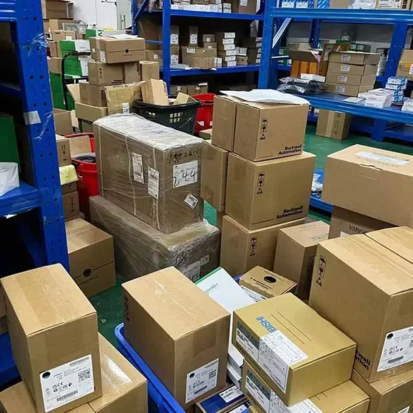 New NewHot Sale 40 IO Ethernet TM241CE40R Good Price Original PLC & PAC Dedicated Controller with High Performance Logic Program