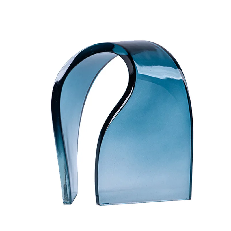 

New transparent resin geometric ribbon ornament, blue ornament combination in the model room, Italian soft decoration