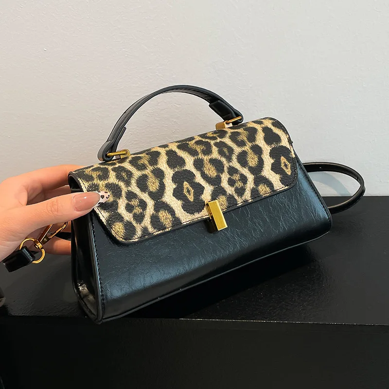 

Новинка 2025 года, корейская пригородная сумка для женщин, минималистичный кошелек через плечо, модная сумка в подарок