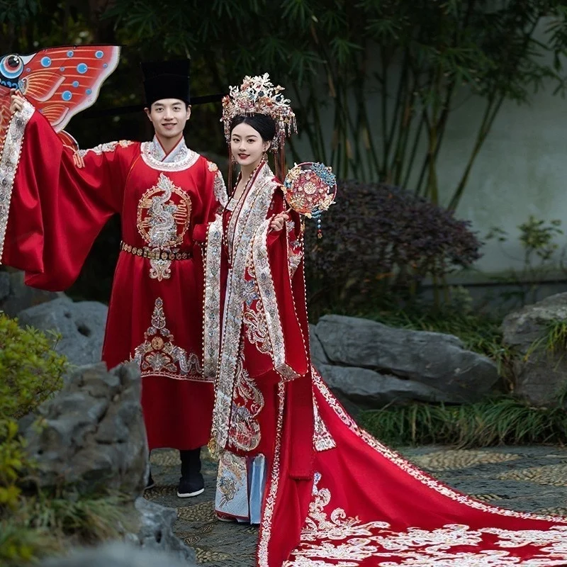 

Новый халат с круглым воротником, корона Феникса и красное свадебное платье династии Хань, полный комплект, наряд в древнем китайском стиле.