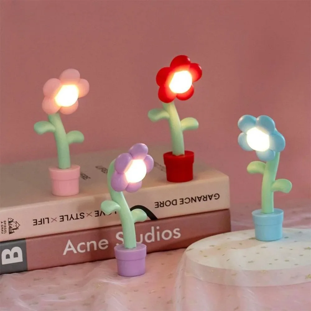 Miniature LED Cute and Sweet Night Light Floor Mini Desk Lamp Home Lighting Model Decoration Pleated Small Table Lamp Ornaments