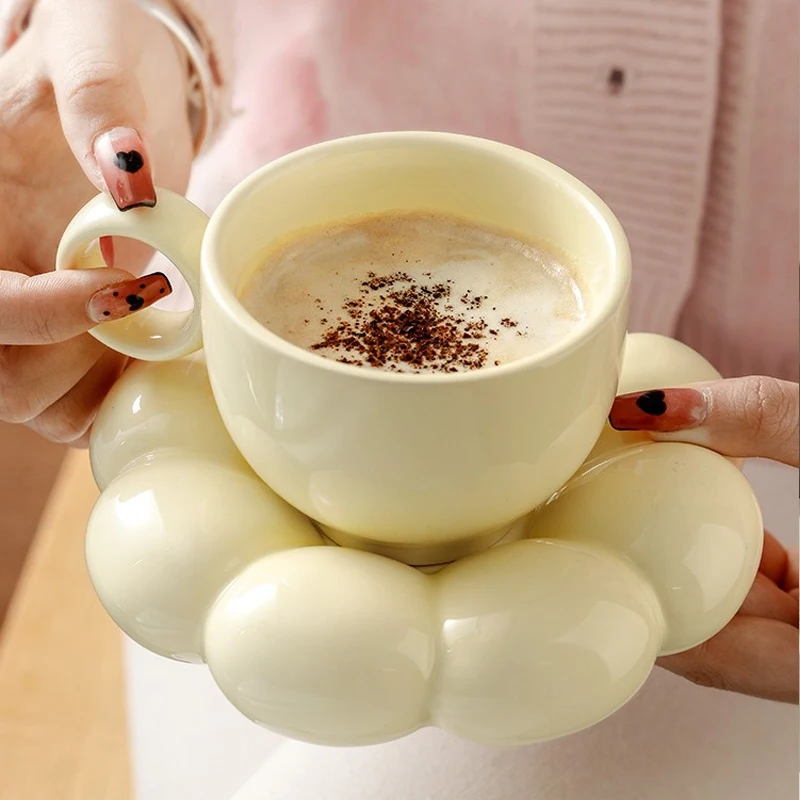 200ml Ceramic Mug Cute Cloud Decorative Plate Coffee Cup Set Creative Ceramic Cup Gift Box Modern Living Room Home Decoration