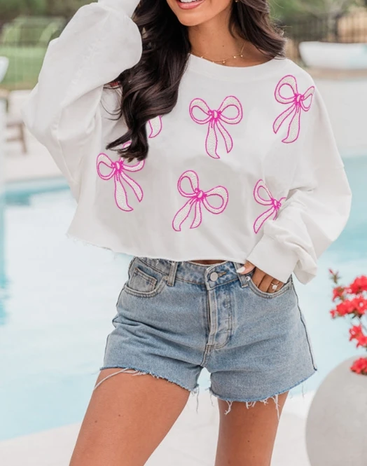 

Embroidered bow round neck long sleeved hoodie