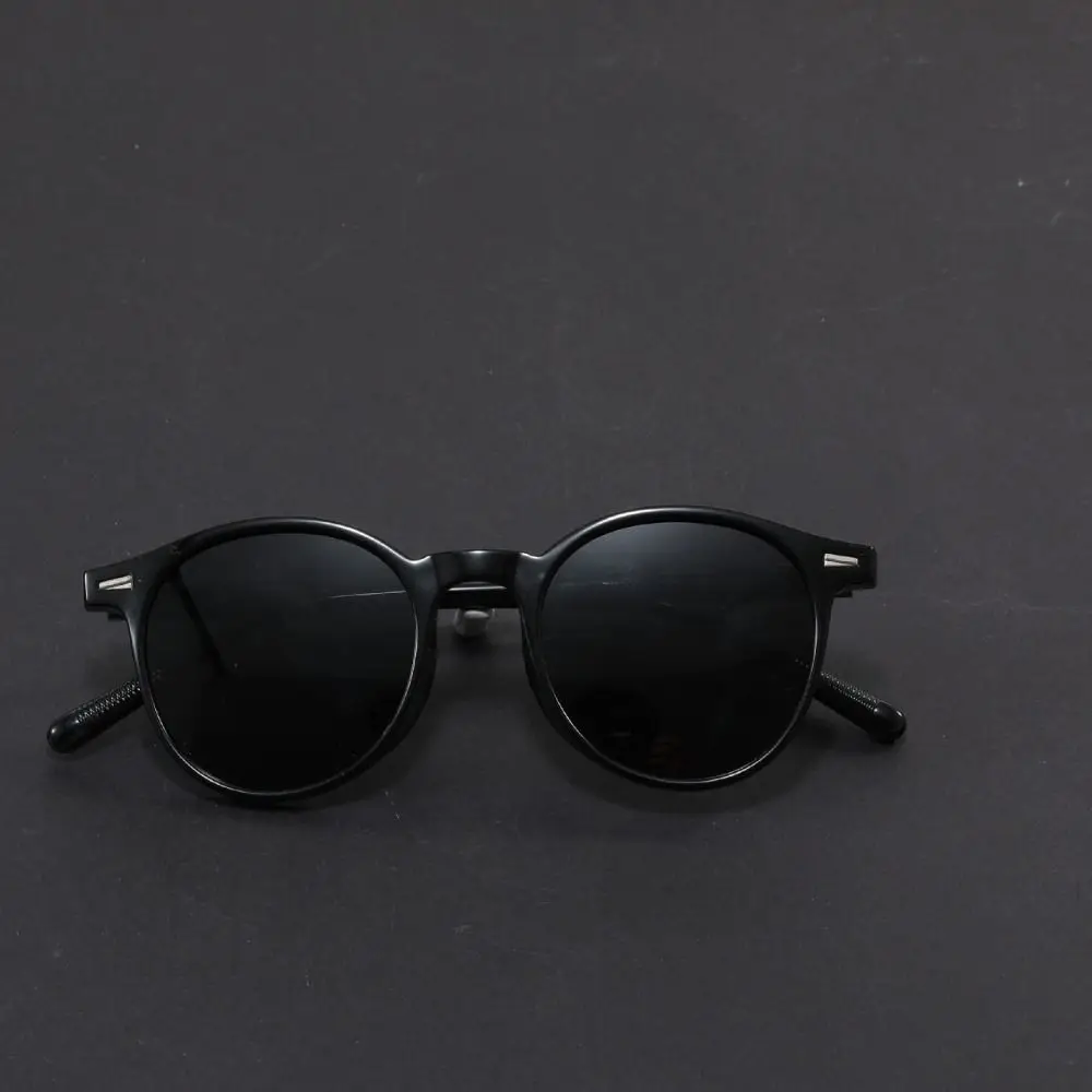 New Polarized Retro TR90 Glasses Unisex Polygon Design Fashion Shades Oval Shape Trending UV400 Sunglasses