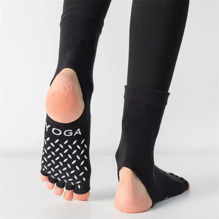 Yoga Socks Split-toe Five-finger Medium Tube Sports Sock Non-slip Silicone Particles Open-toe Heel Pilates Fitness Floor Socks