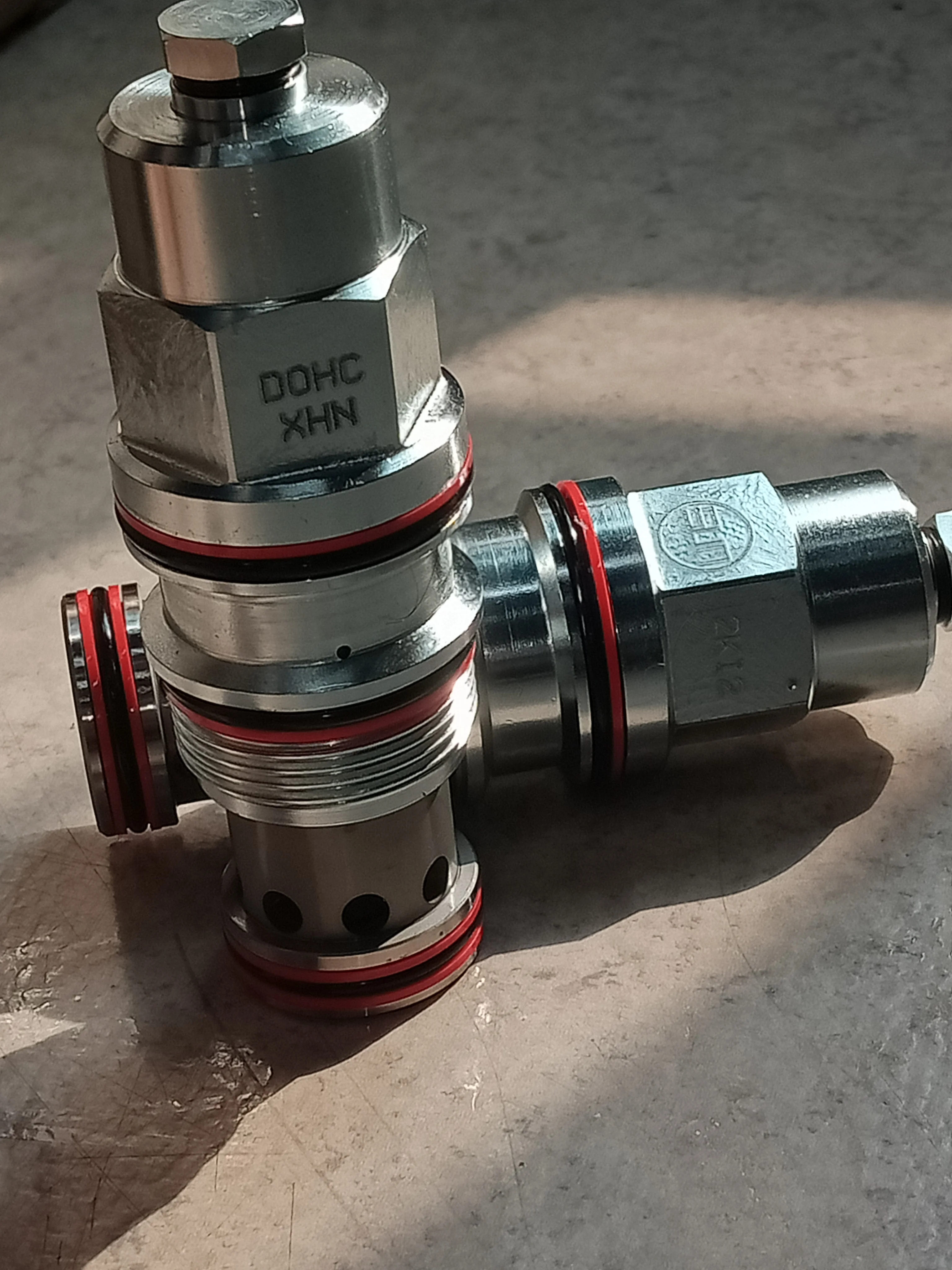 DOHC-XHN DOHCXHN DOHC XHN SUN HYDRAULICS Origin Cartridge Valve Normally Open, Balanced Poppet, Logic element - Pilot-to-close