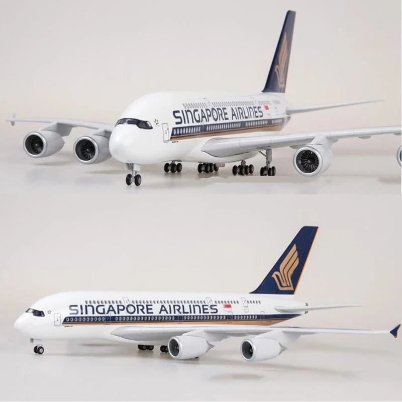 1/160 Scale 47CM Airplane Airbus A380 Singapore Model Plane W Light and Wheel Resin Diecast Airplanes for Collection Display Gif