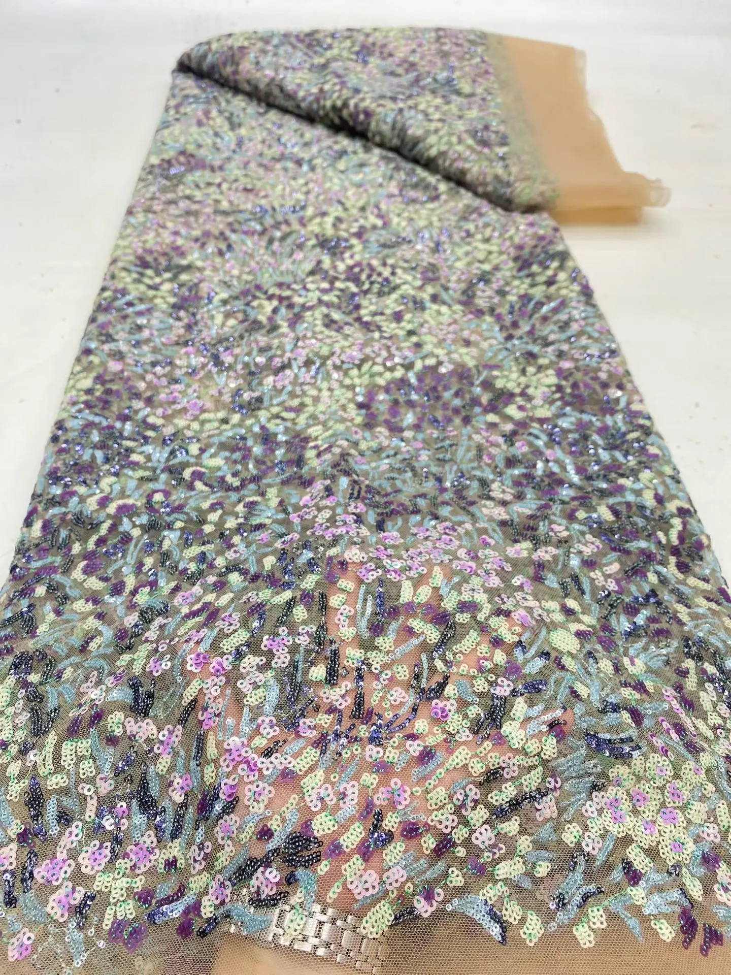 

African Nigerian 2025 Latest High Quality With Guipure Embroidery Tulle Sewing Lace Fabric Dresses Sequins 5Yards DP0476