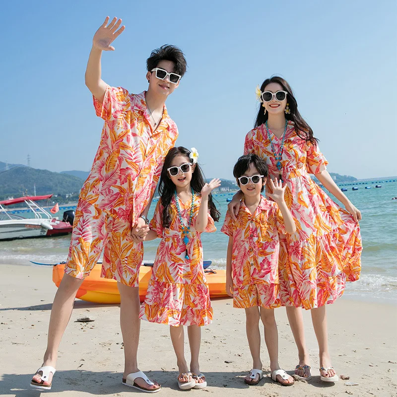 Family Matching Beach Couple Clothes Vacation Look Daughter and Mother Dresses Son and Father Sea Shirts Shorts Two Piece Outfit