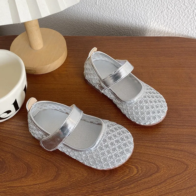 First Walker Girls Cut-outs Mesh Leather Shoes 2026 New Summer Kids Mary Jane Flats Soft Sole Classic Simple Party Wedding Shoes