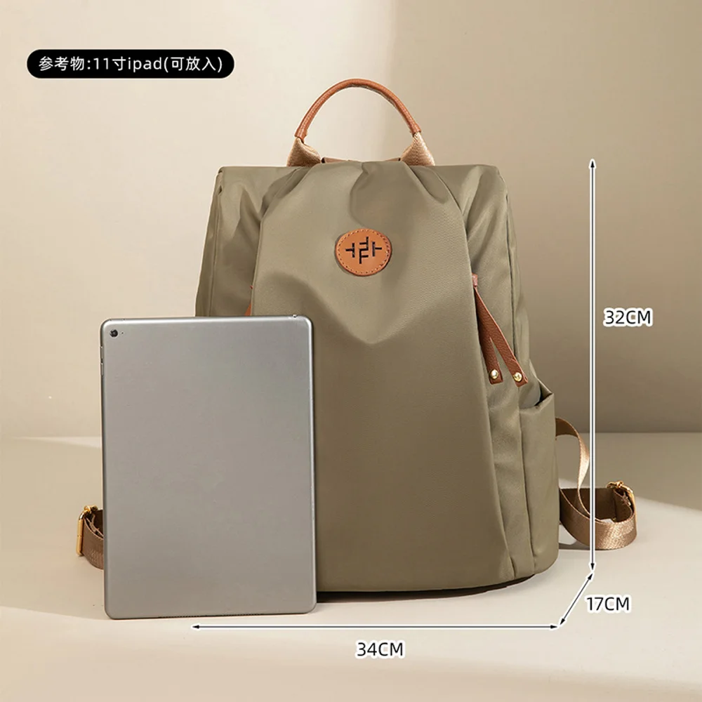 Zaino leggero premium da donna, nuovo zaino da viaggio da donna casual in tessuto Oxford di grande capacità alla moda del 2025