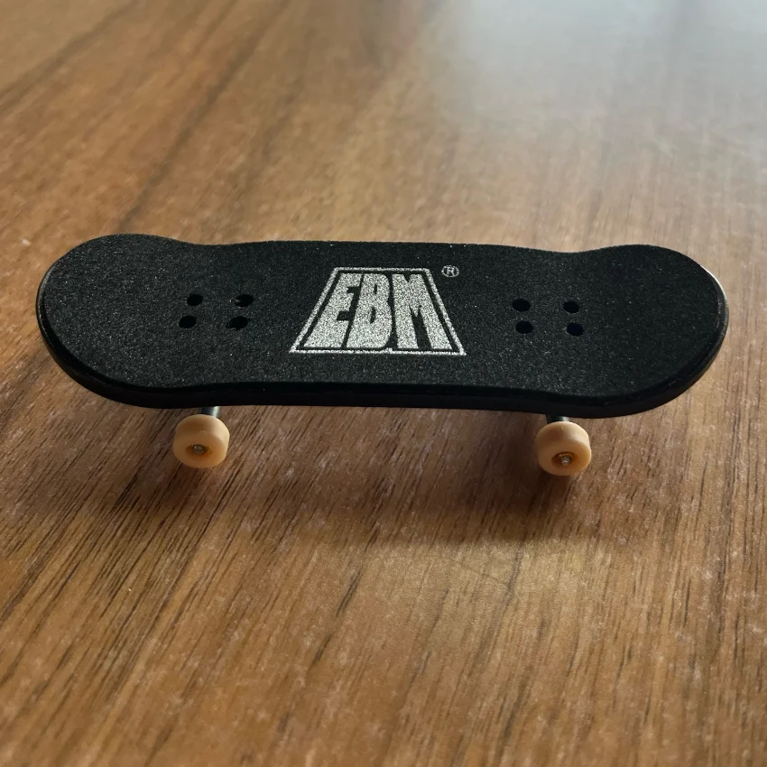 Professioneel Fingerboard – Mini Skateboard Van Esdoornhout En Aluminium – Met PU-wielen – Voor Trucs, Vingertraining En Stressverlichting – Cadeau Voor Jong En Oud