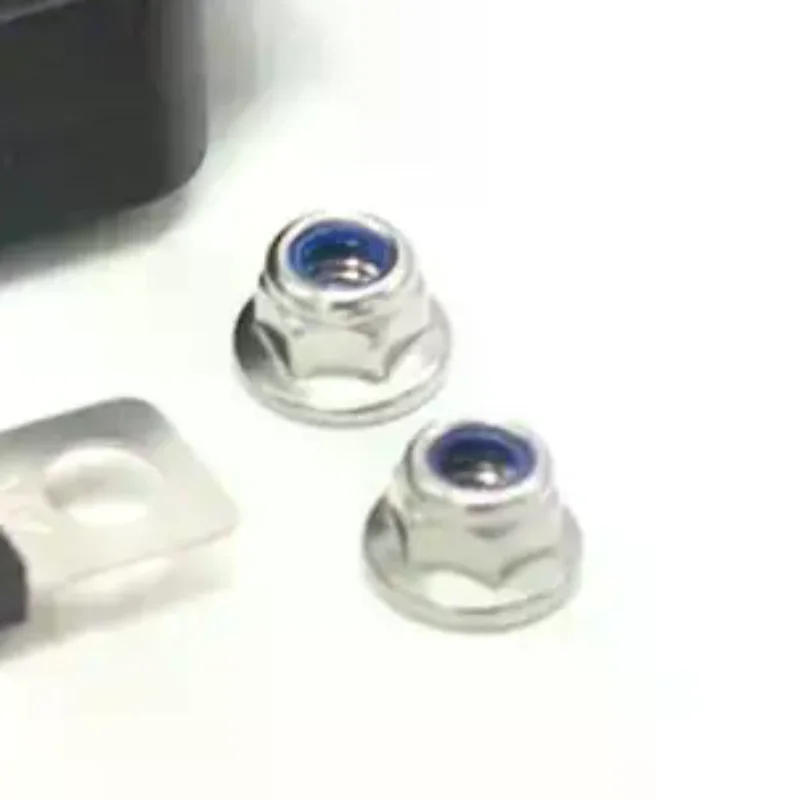 Single Stud Fuse Holder With Cover 32V-125V Strip Type Circuit Protection Block For Vehicle Electrical Modification