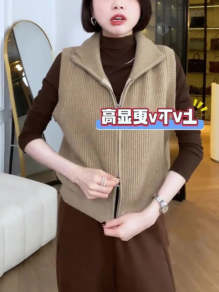 

Высококачественный вязаный жилет с двойной молнией и воротником-стойкой, уникальный шикарный топ ранней осени для женщин, винтажный свободный крой среднего размера...