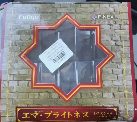 

Оригинальная модель F:NEX Scale1/7 A Hidden Dungeon, который я входит только модель Эммы Брейтнесу, подарочная коллекционная фигурка