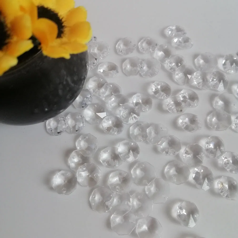 Cama 100PCS 10mm Clear Acrylic Octagon Loose Beads Chandelier Parts Pendant Chain for Strands 2 Holes Christmas Tree Center DIY