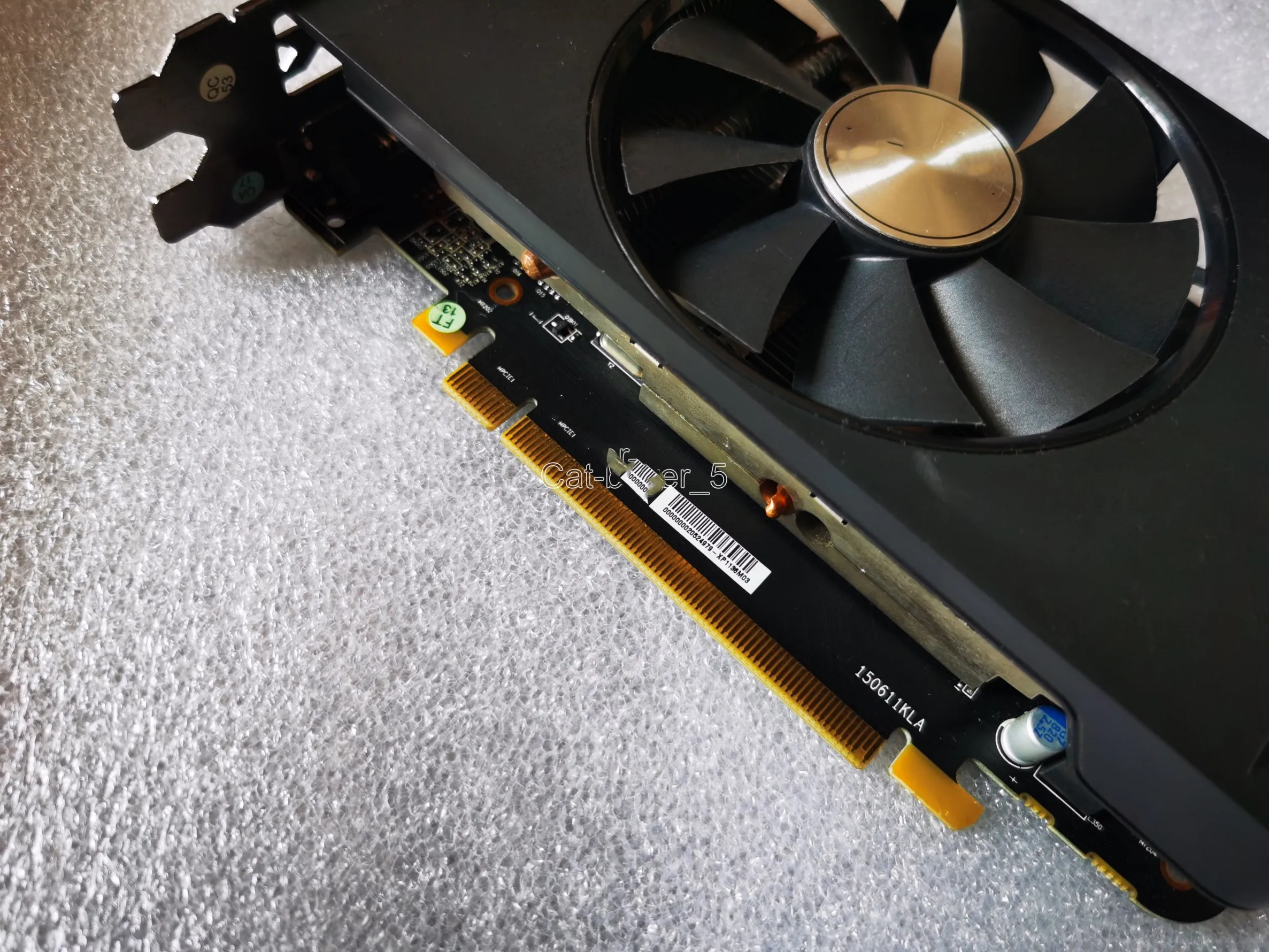 Usado amd radeon r7 360 2gb gddr5 pci-e placa de vídeo gráfica dp dvi hdmi