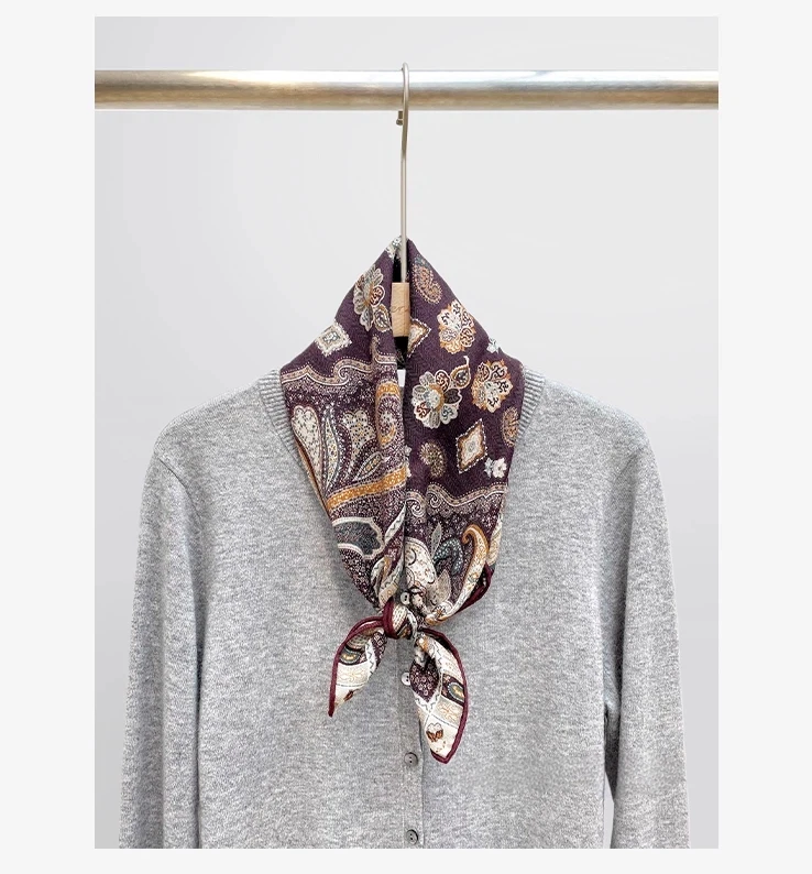 

70% Wool 30% Silk Square Scarf Women Ethnic Paisley Pattern Neck Scarves Warm Luxury Brand Reversible Elegant Women Shawls