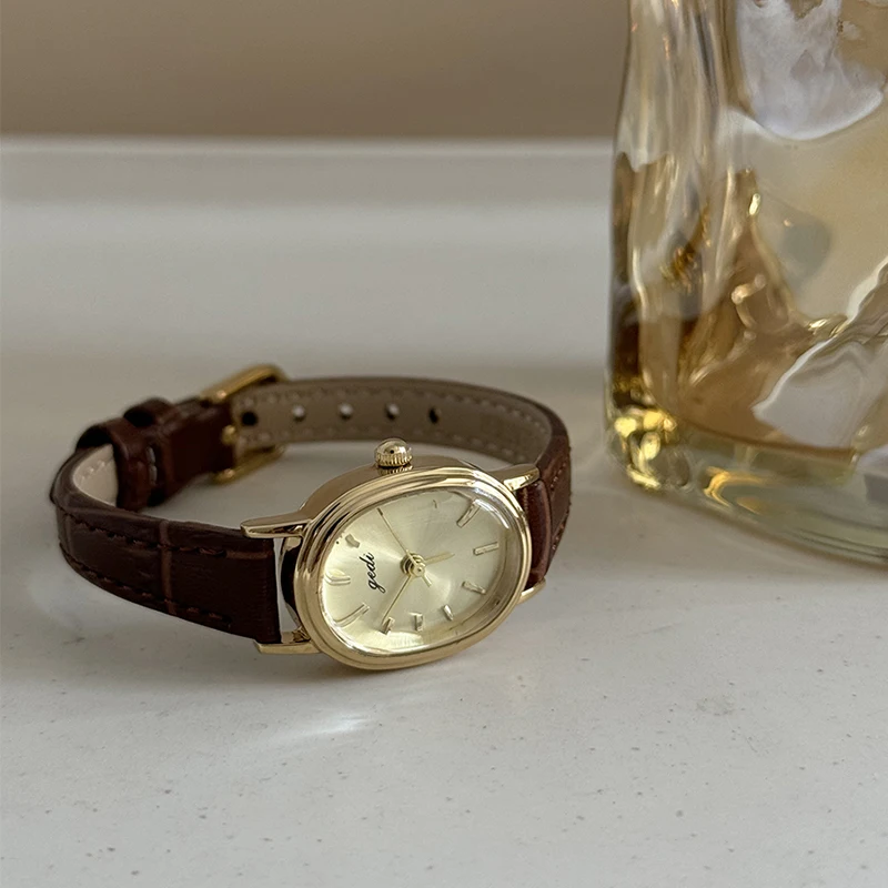 Retro Watch, Women'S Student Watch, High School Student Artistic Watch, Leather Strap, Small Dial, Simple And Trendy Wristwatch