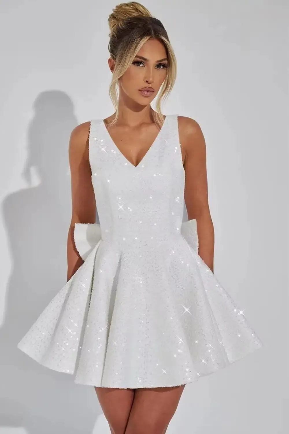 RYANTH Customized Sequin A Line V Neck Homecoming Dress Spaghetti Straps Tight Mini Prom Cocktail Dress Graduation