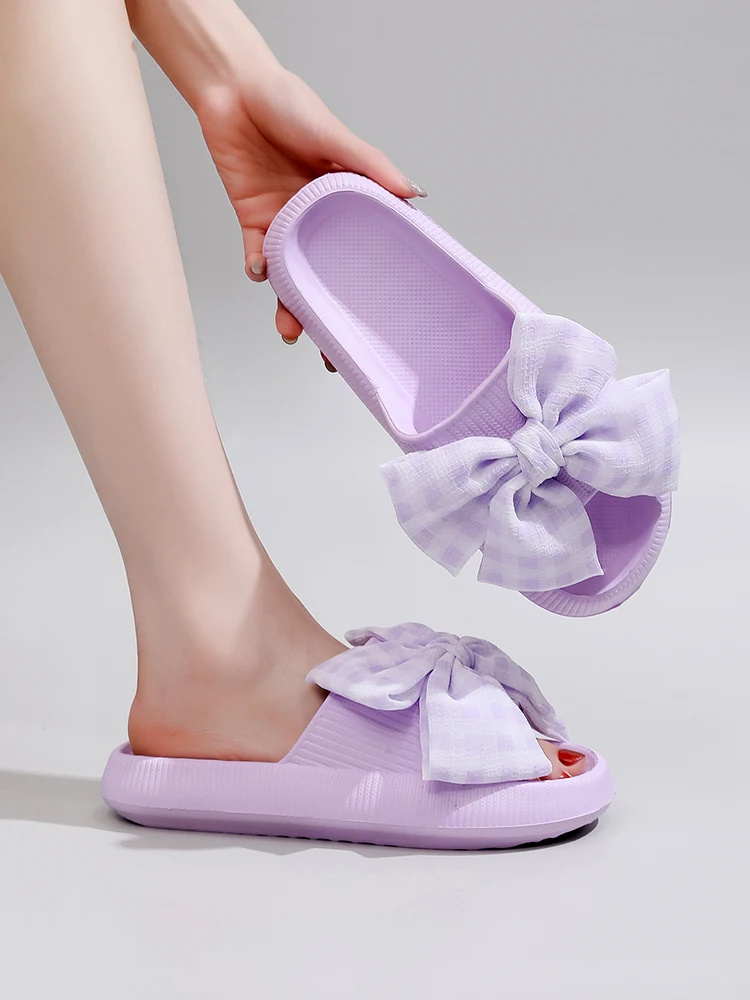 

2023 Women Slippers Summer Beach Travel Antiskid Handmade DIY Cloud Slippers Purple Check Bow Integrated Molding Lady SLIDEs