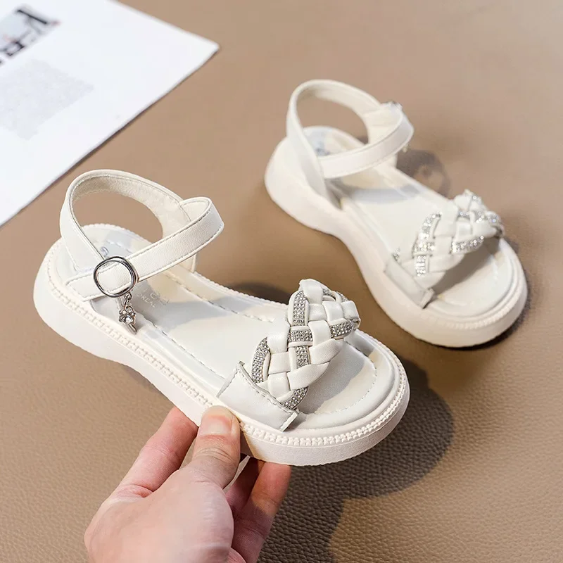 2024 New Weave Child Sandals for Girls Fashion Rhinestone for Kids Children Beach Shoes Girls Summer Sandal Princess Flat Shoes