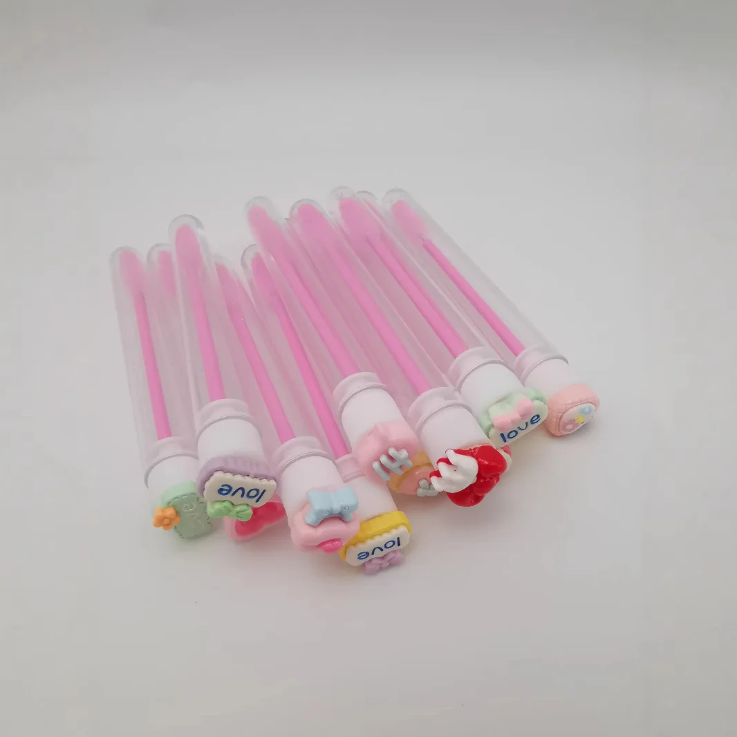 Gros dessin animé coloré bonbons gâteau amour cils baguette cils brosse Tube Mascara baguette cils Spoolies Tubes cils cils brosse Tube