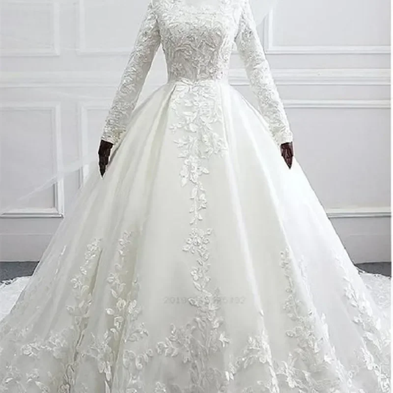 カスタマイズされた素晴らしい O ネックレースボールガウンウェディングドレスチャペルトレインフルスリーブ Vestido De Casamento リアルフォトブライダルガウン